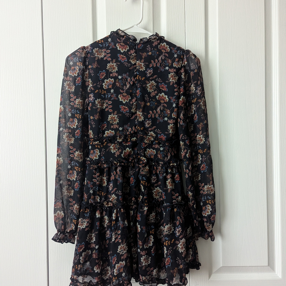 Floral Long Sleeve Dress - Picture 4 of 5